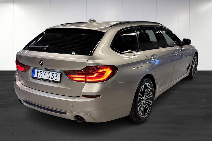 Bild 3 av BMW 520d xDrive Touring Steptronic | Sport Line | Navi | Drag | HI-FI |