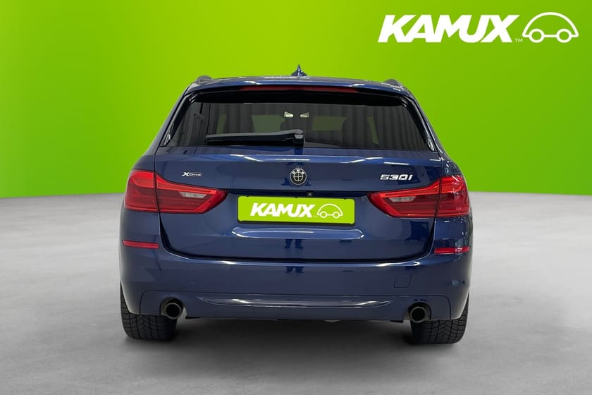 Bild 5 av BMW 530i xDrive Touring Sportline 252 hk Skinn Kamera Drag Navi