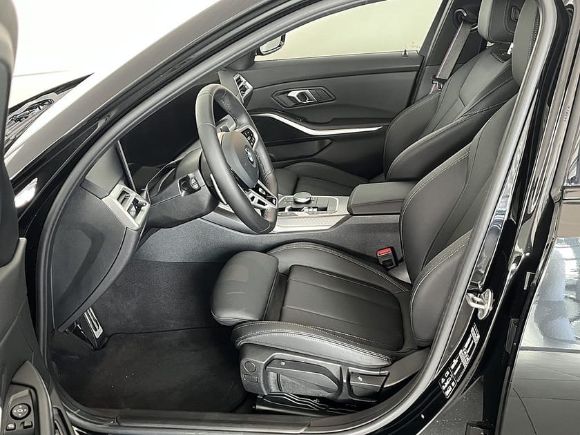 Bild 5 av BMW 320d xDrive Touring 4,95 ränta M Sport Pro Drag Rattvärme