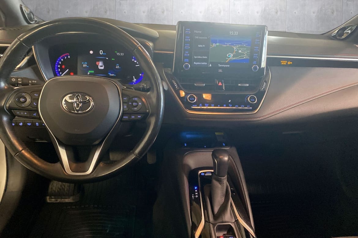 Toyota Corolla Touring Sports Hybrid e-CVT, 184hp, 2019