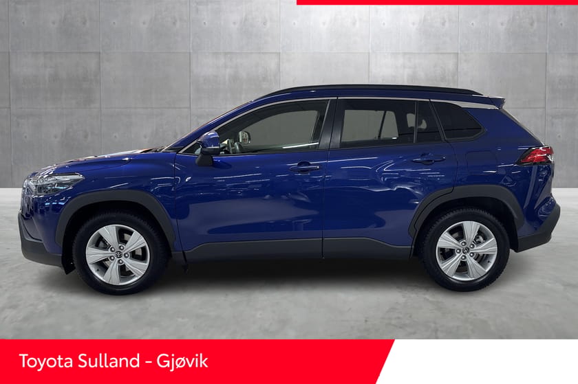 Bilde 2 av Toyota Corolla Cross Hybrid AWD-i Active Tech / AWD / Oppvarmet ratt /