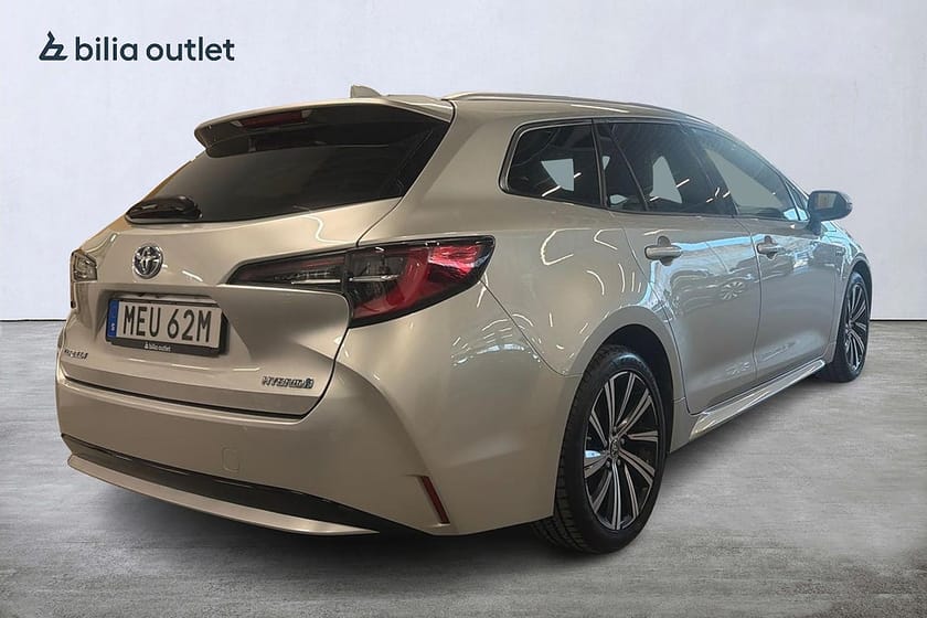 Bild 4 av Toyota Corolla Touring Sports Hybrid e-CVT Style B-kam Carplay Adaptiv