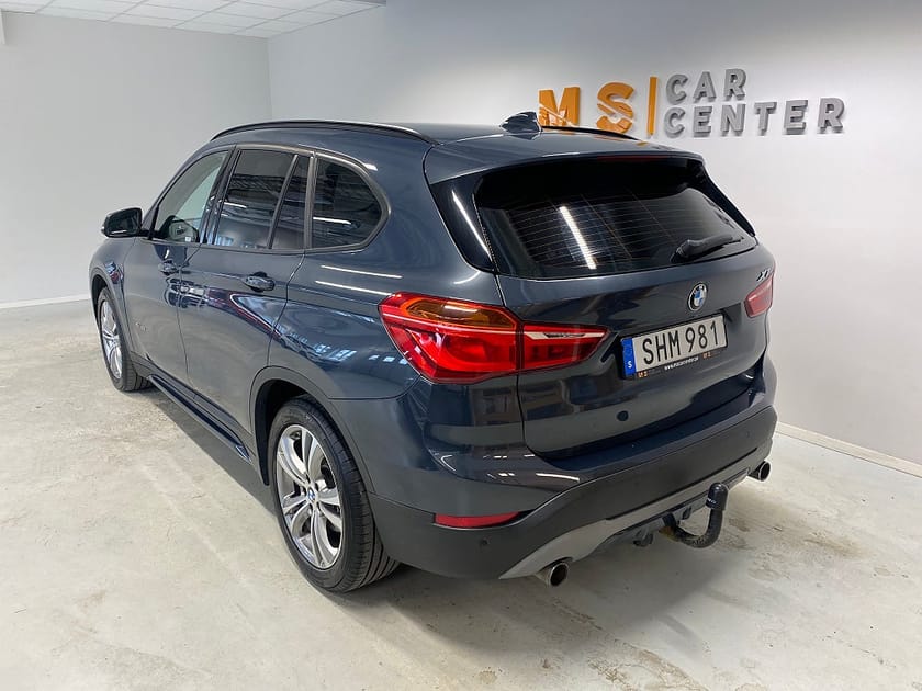 Bild 4 av BMW X1 xDrive20d Sport line Drag B-kam SoV-däck 12mån garanti