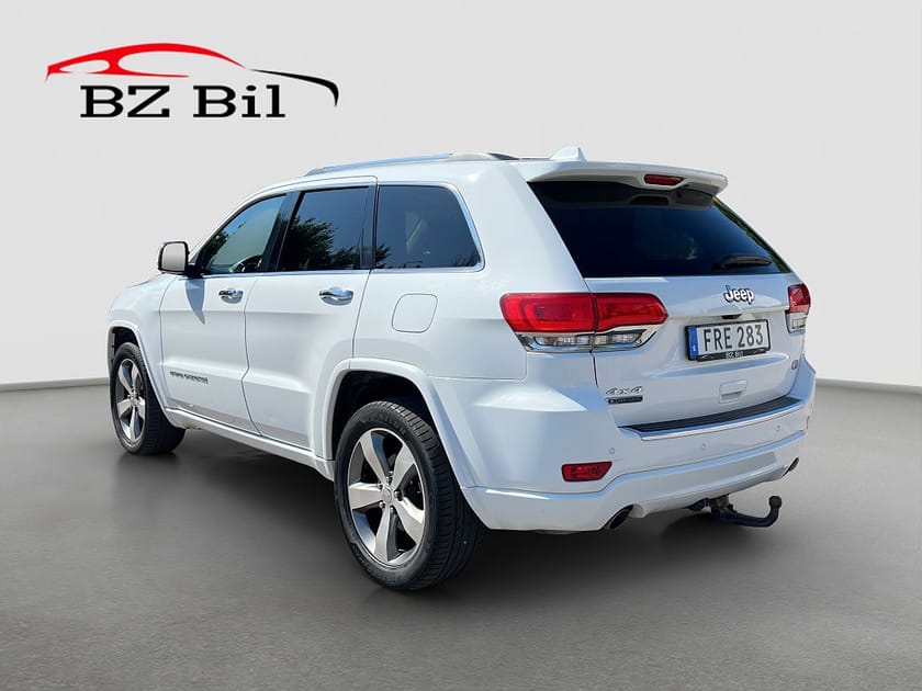 Bild 3 av Jeep Grand Cherokee 3.0 V6 CRD 4WD Overland M&K Värmare PANO Drag B-Kamera