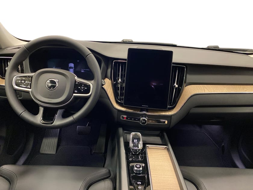 Bild 5 av Volvo XC60 T6 Plus Dark Nordic Edition