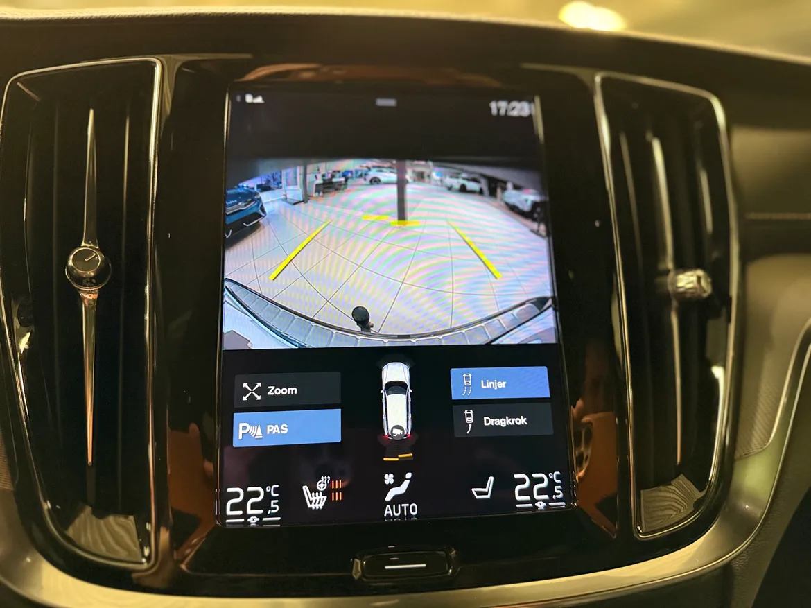 picture of a car