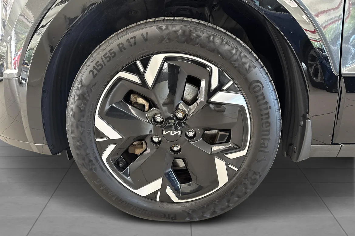 picture of a car