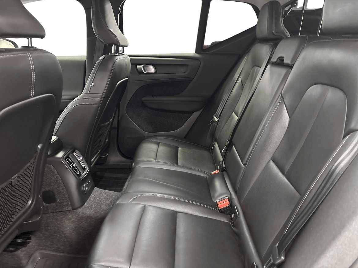 Volvo XC40 2021 - miniatyr 9