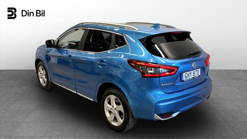 Bild 3 av Nissan Qashqai 1.3 DIG-T 140 hk | Vinterhjul | Panoramaglastak