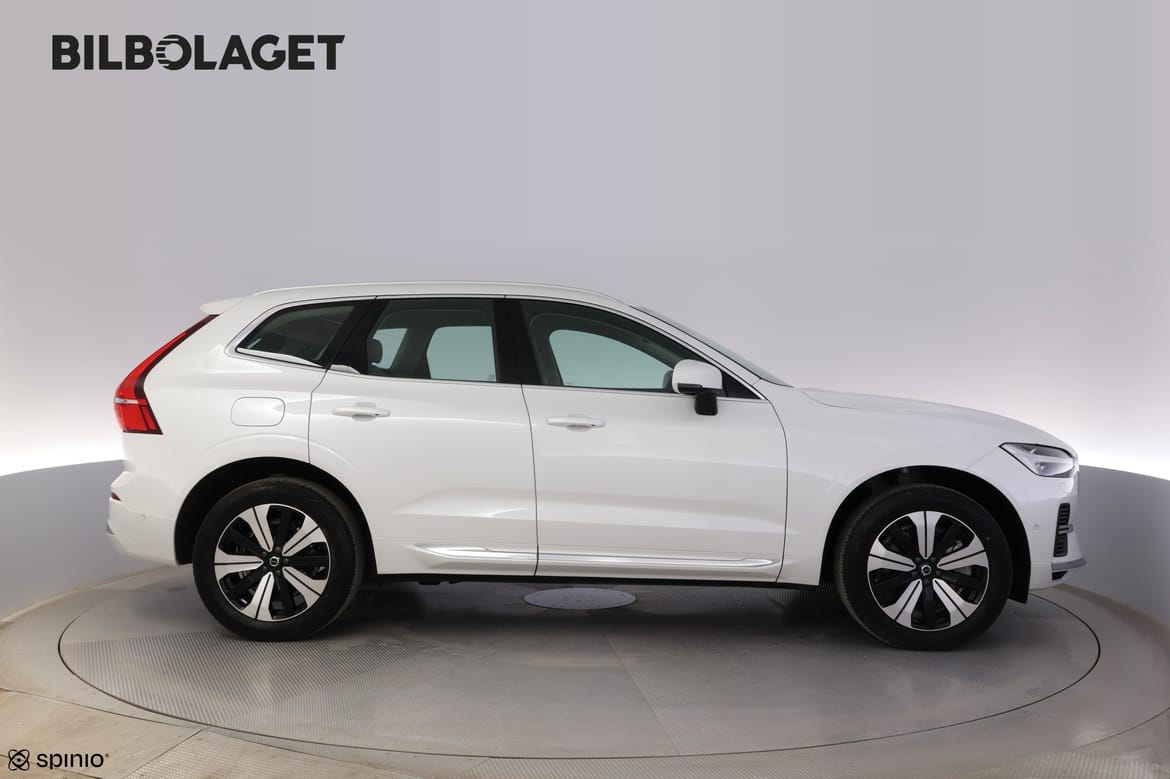 Volvo XC60 2025 - miniatyr 2