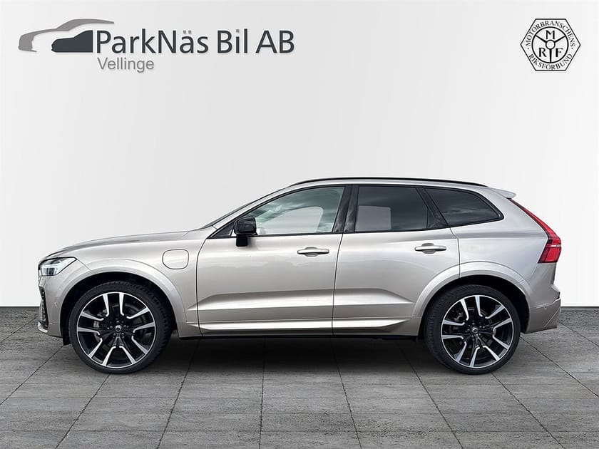 Bild 1 av Volvo XC60 Recharge T8 AWD ULTIMATE DARK