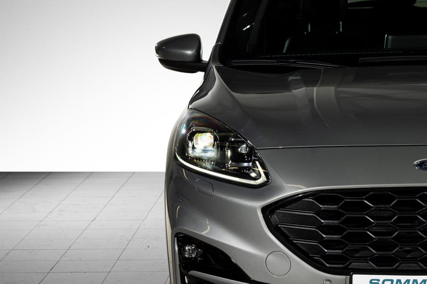 Bilde 4 av Ford Kuga Plug-In Hybrid Plug in ST-Line