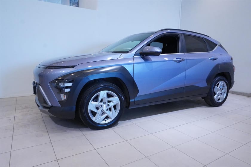 Bild 3 av Hyundai Kona SUV 1.0 T-GDi 120 DCT 2WD Essential, Backkamera, Navi, Elstolar