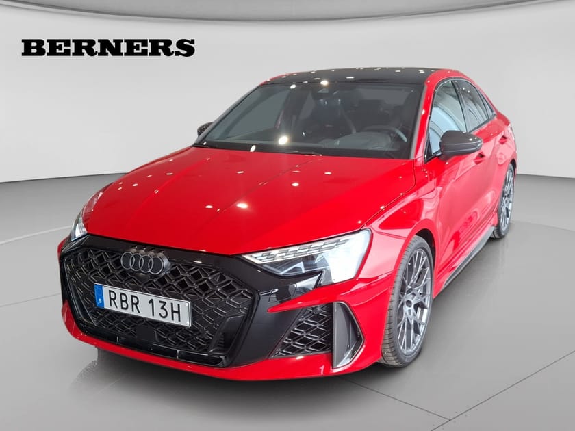 Bild 1 av Audi RS3 Sedan 