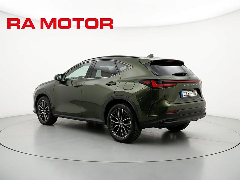 Bild 4 av Lexus NX 450h+ 309hk E-CVT Luxury Line | HUD | Navi | 360° |