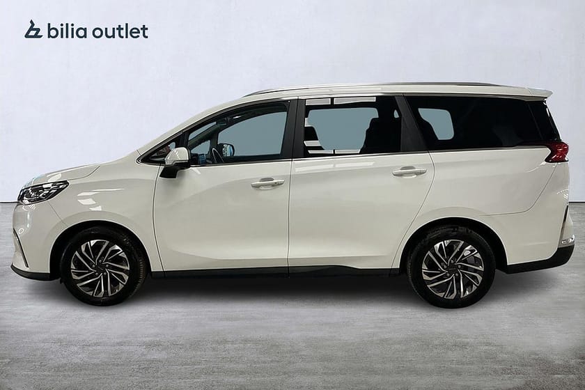 Bild 5 av Maxus Euniq 5 70 kWh Läder Panorama 360 Kamera