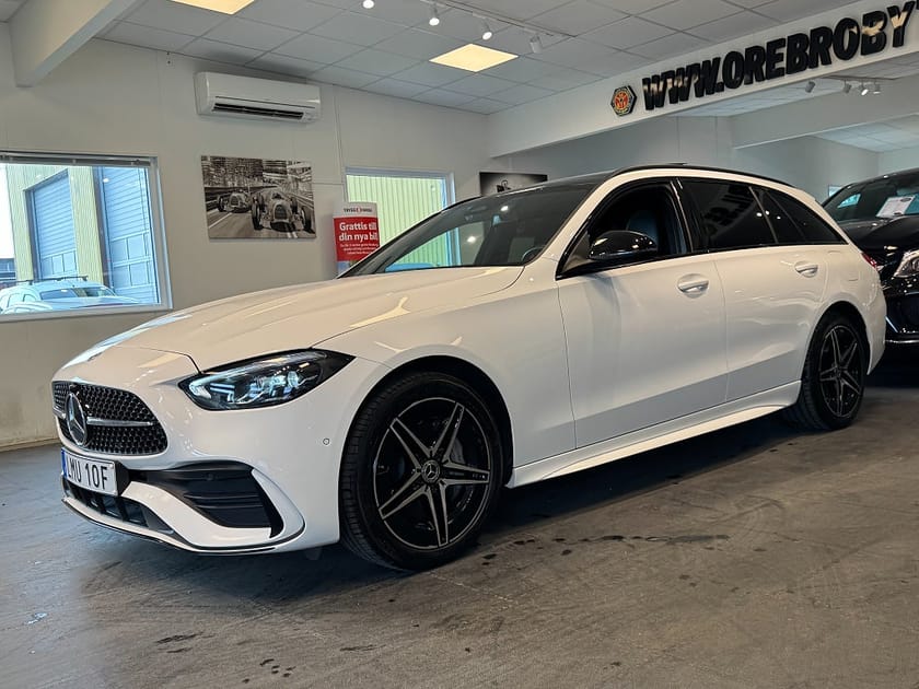Bild 2 av Mercedes-Benz C 300 T de Aut Drag Gps Pano AMG Line Night