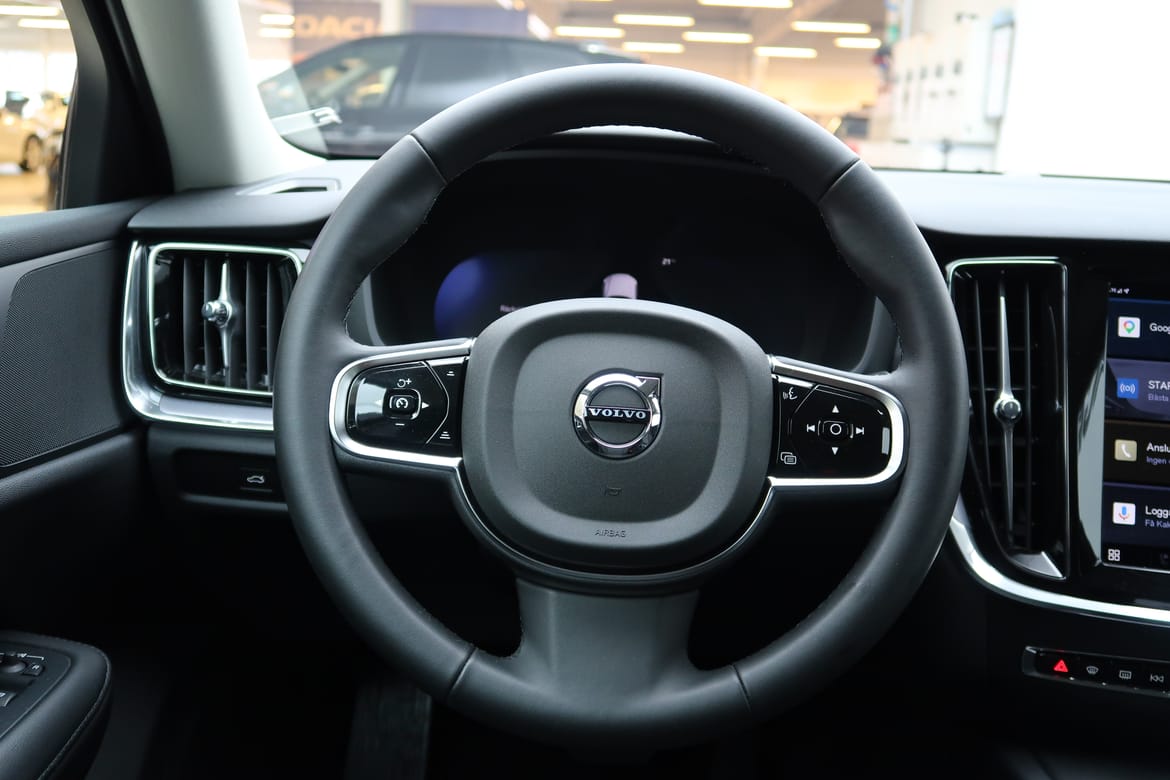 Volvo V60 2024 - miniatyr 4