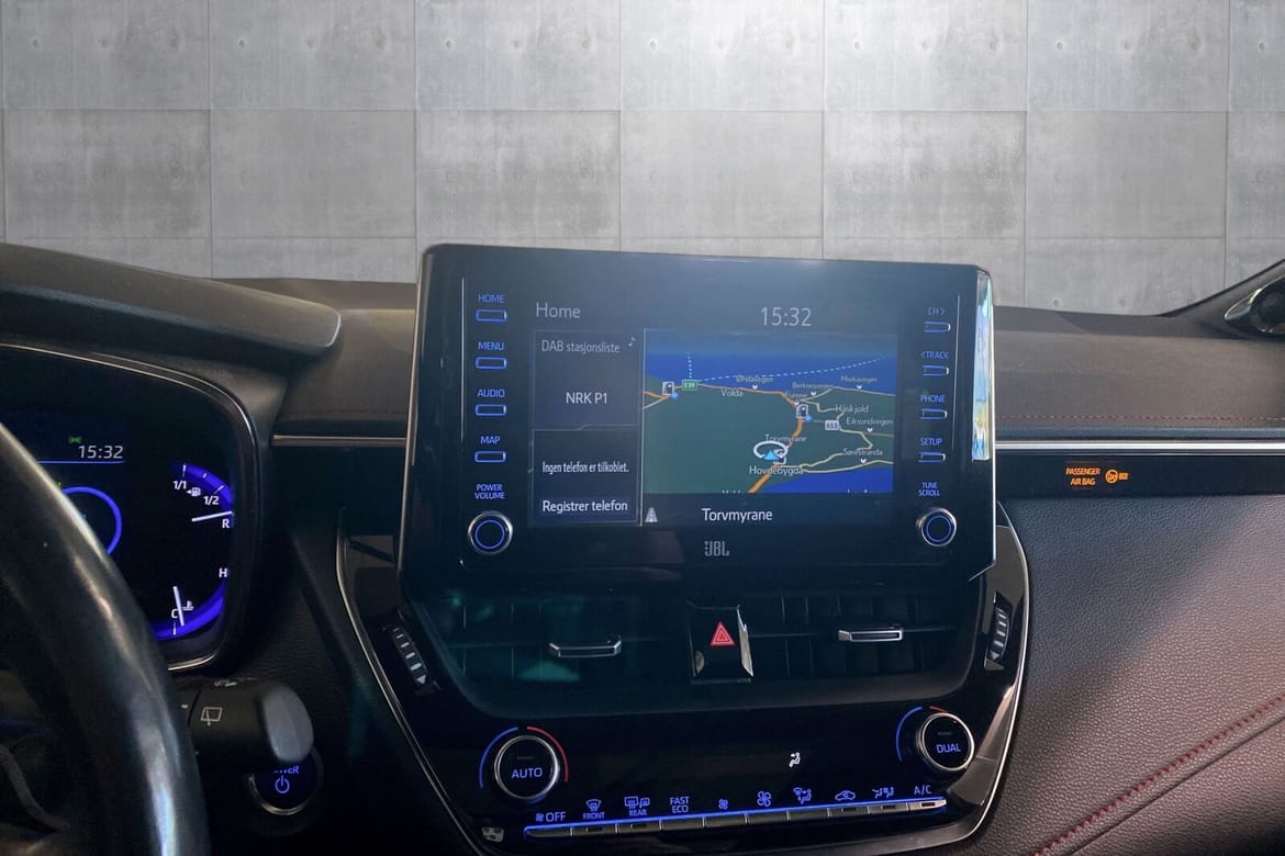 Toyota Corolla Touring Sports Hybrid e-CVT, 184hp, 2019