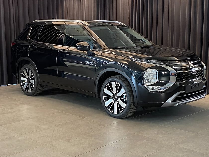 Bild 1 av Mitsubishi Outlander PHEV INSTYLE Edition