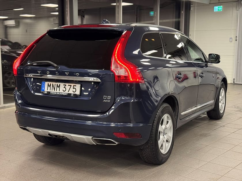 Bild 3 av Volvo XC60 D5 AWD GearTronic Summum Värm Kamera