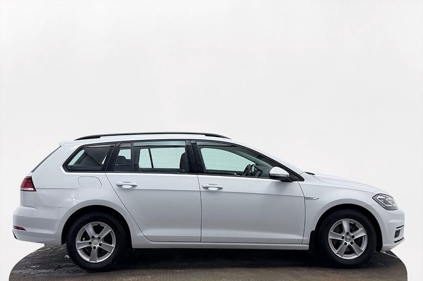 Bild 5 av Volkswagen Golf Sportscombi SC 1.5 TGI CNG Aut Premium AppConnect AdaptivFH P-Sens