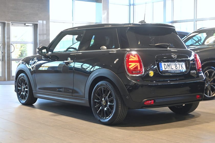Bild 3 av MINI Cooper SE 32.6kWh Essential Navi Carplay