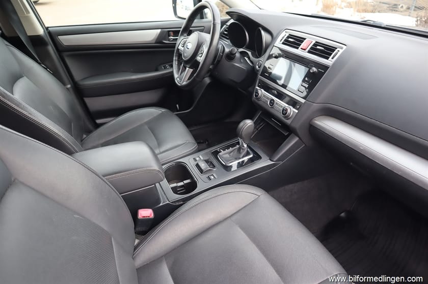 Bild 4 av Subaru Outback 2.0 Di AWD 150hk Aut