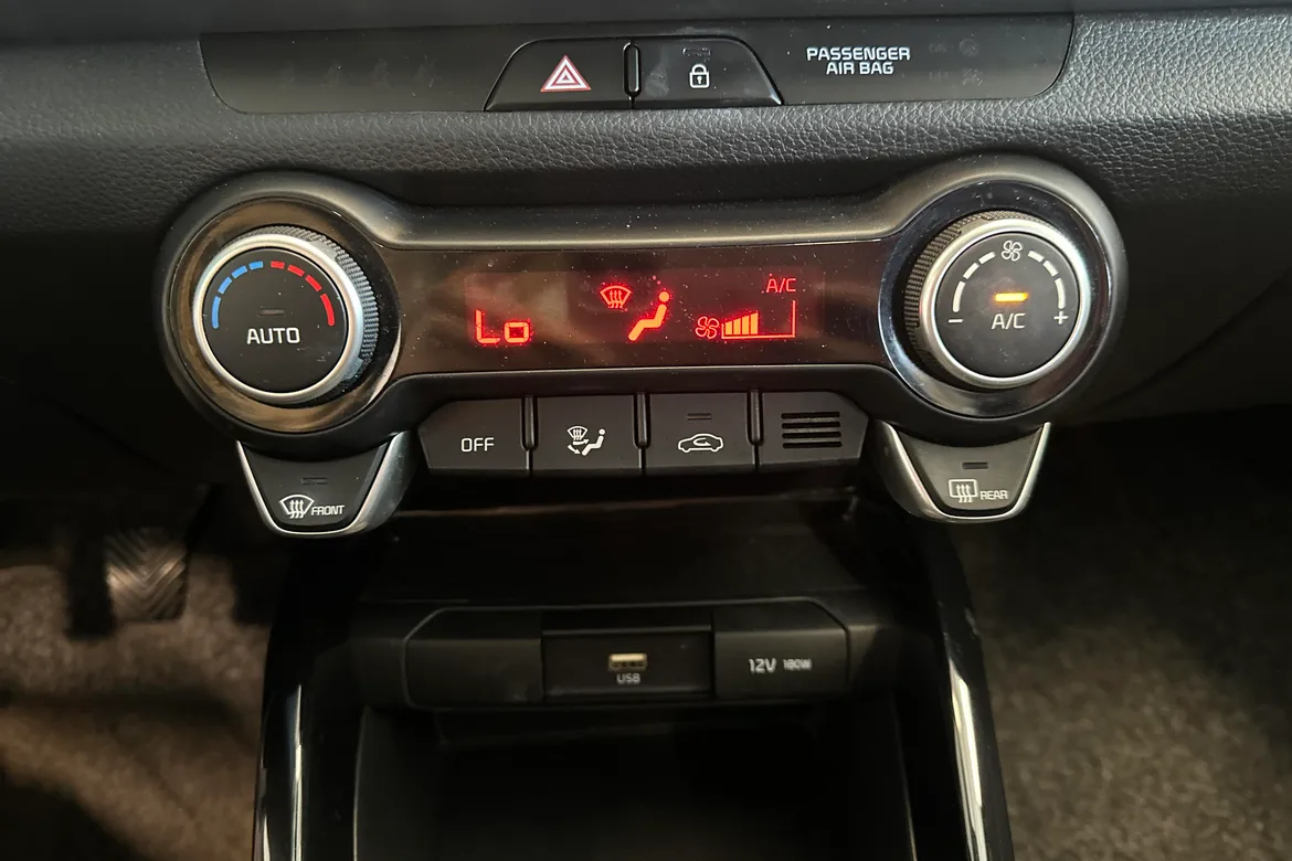 picture of a car