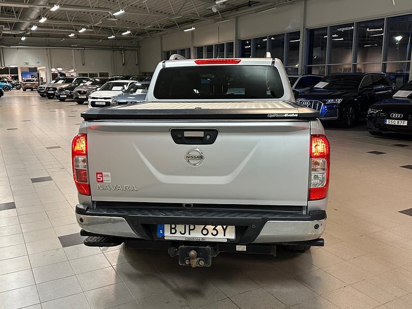 Bild 4 av Nissan Navara Dubbelhytt 2.3 dCi Tekna Taklucka 360kamera