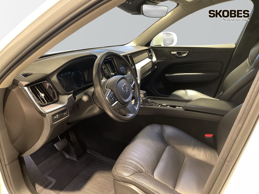 Bild 3 av Volvo XC60 D4 Momentum Advanced Edition