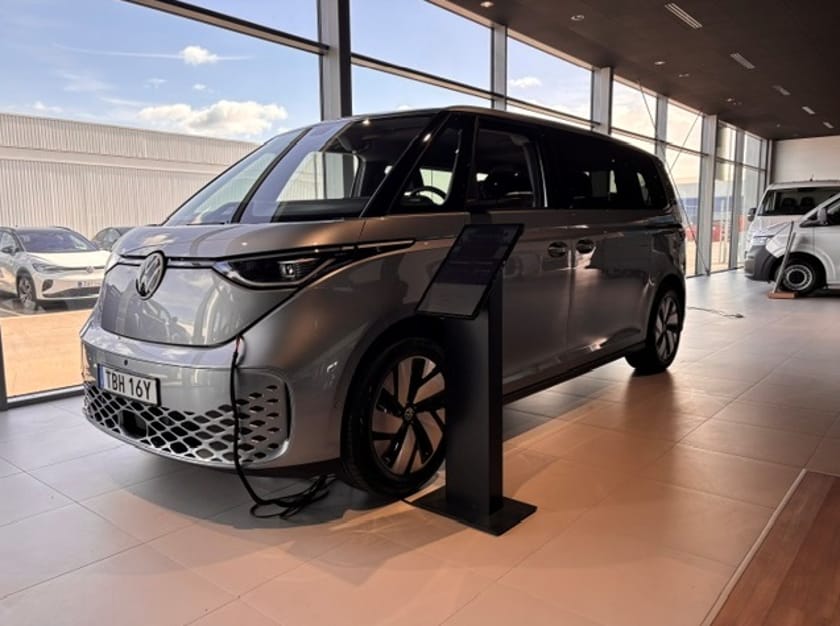 Bild 2 av Volkswagen ID. Buzz LWB Olympic Edition 7 sits lång