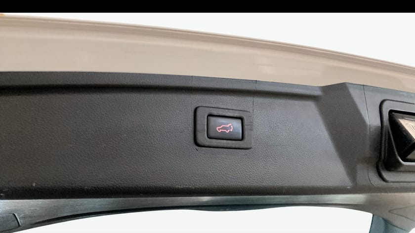 Bild 5 av Subaru Outback 2.5 AWD Lineartronic SUMMIT, dragkrok, 175hk