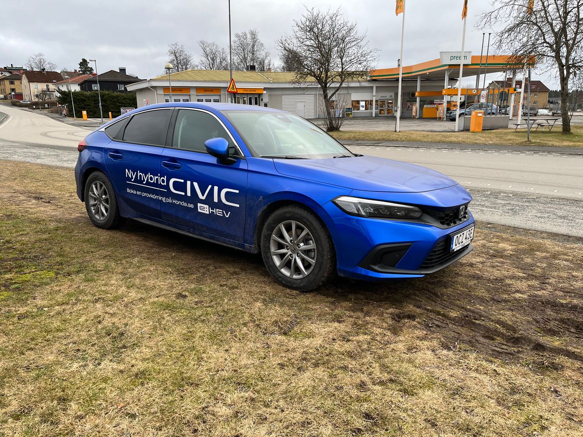 Honda Civic e:HEV e-CVT, 184hk, 2024