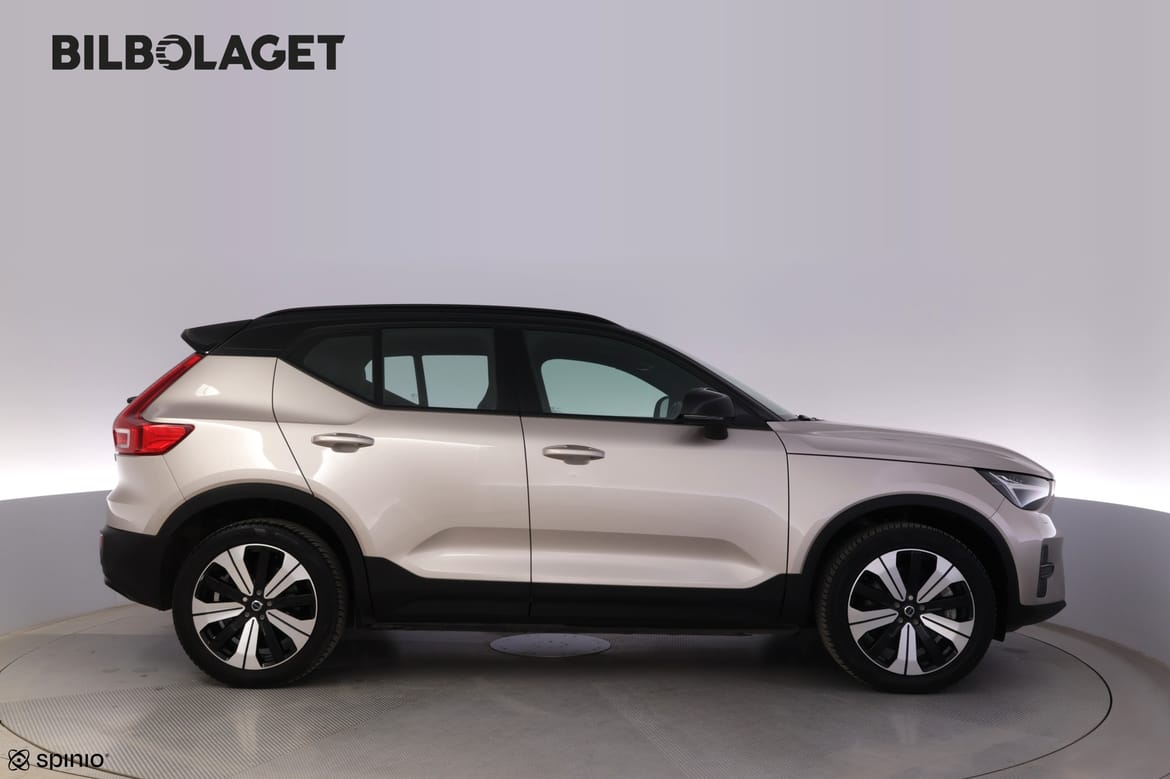 Volvo XC40 2023 - miniatyr 3