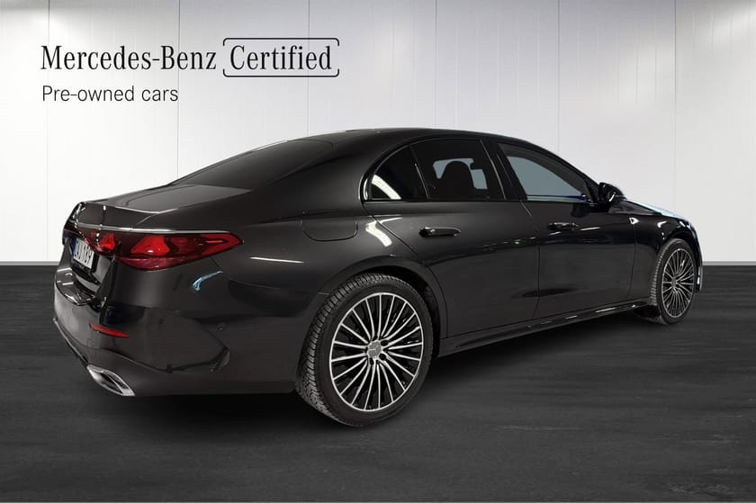 Bild 4 av Mercedes-Benz E 300 d e 4MATIC DE SEDAN