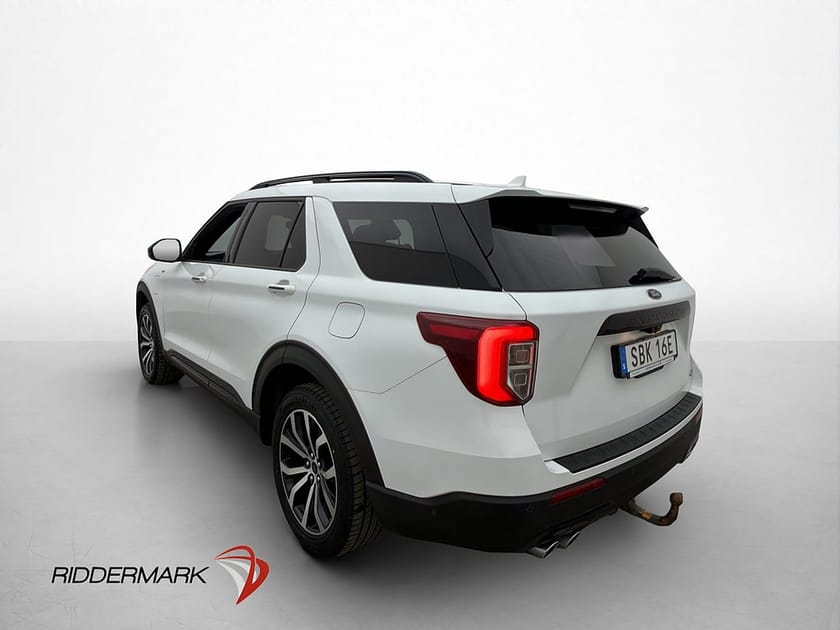 Bild 5 av Ford Explorer Plug-In Hybrid 457hk ST 7Sits Drag 360° B&O