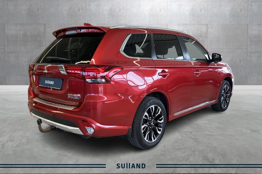 Bilde 5 av Mitsubishi Outlander PHEV 4x4, Instyle+ 2.0l/Skinn/Hengerfeste/Plug-in