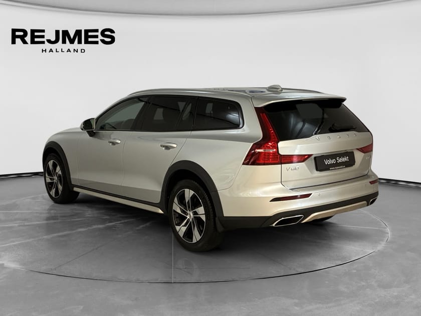 Bild 2 av Volvo V60 Cross Country B4 AWD Diesel Advanced