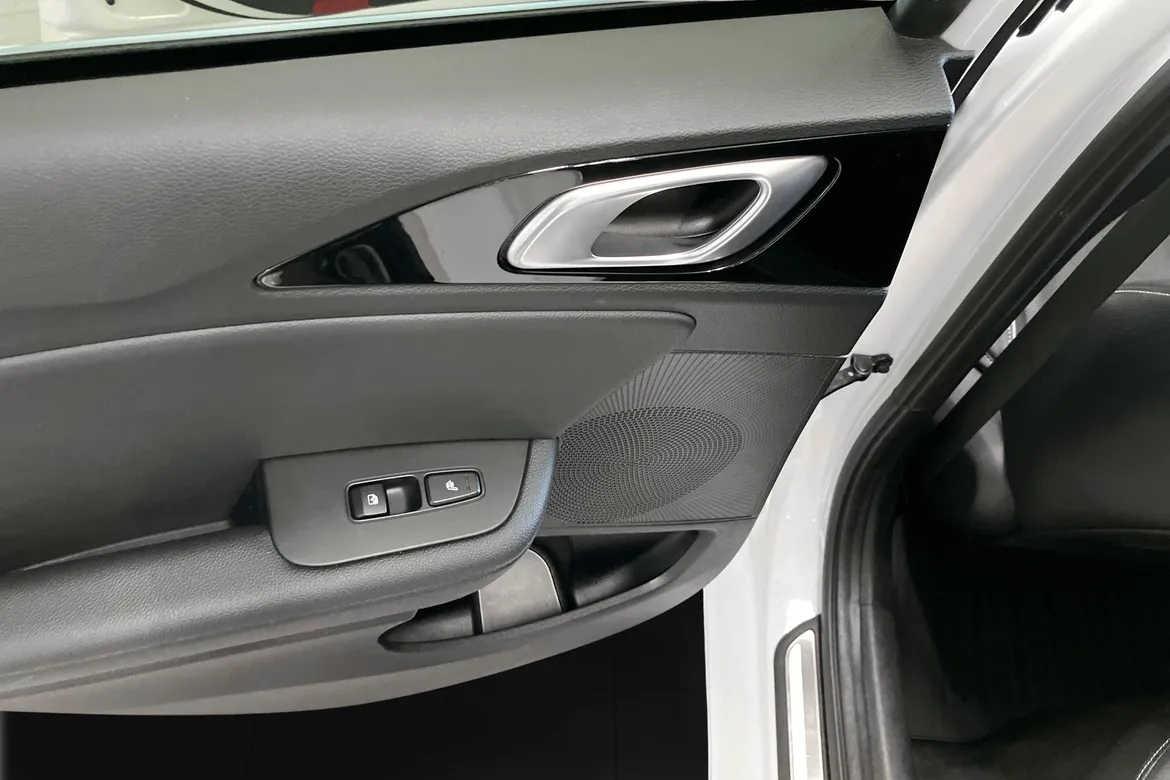 picture of a car