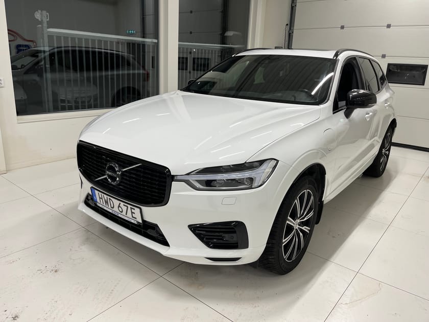 Bild 2 av Volvo XC60 T8 AWD Recharge R-Design Plug in Hybrid
