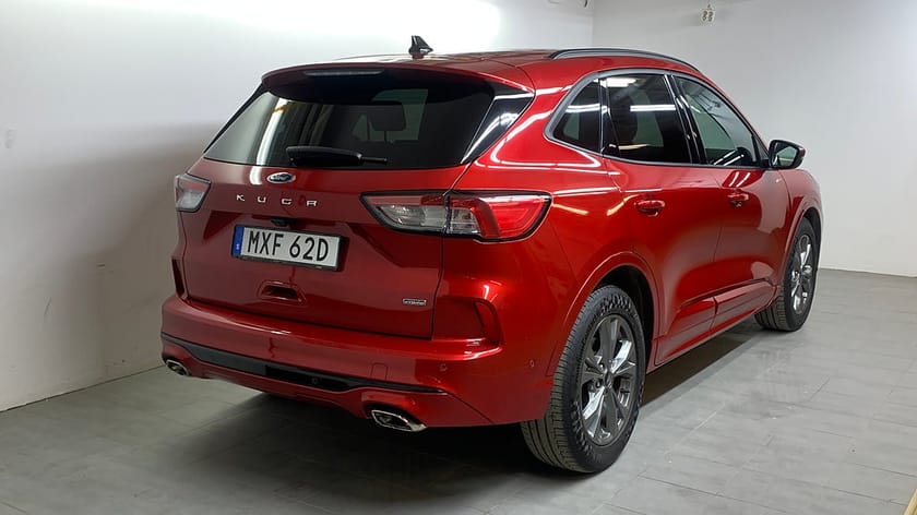 Bild 2 av Ford Kuga Plug-In Hybrid E-CVT ST-Line Euro 6