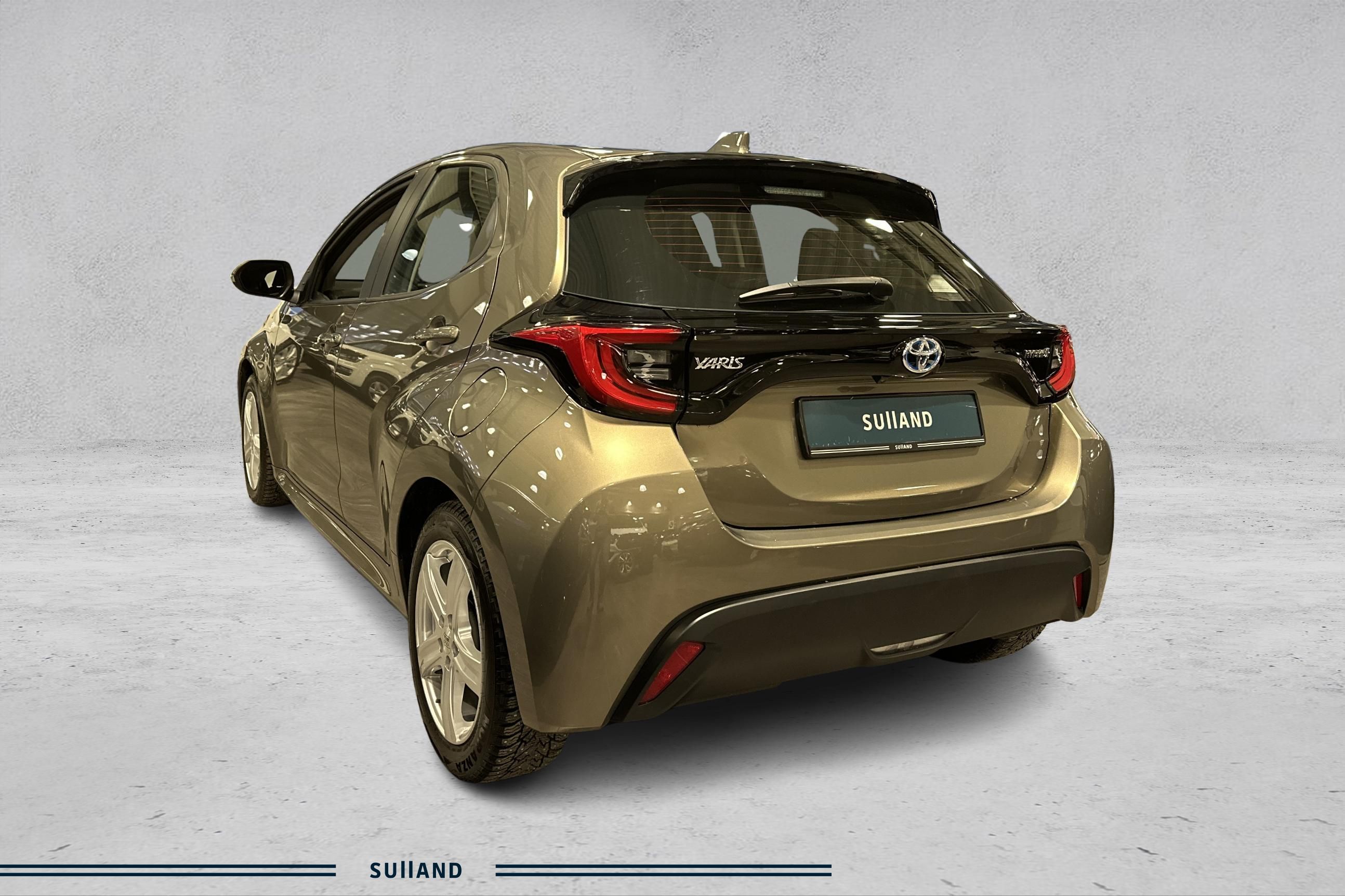 Thumnail bilde 2 av Toyota Yaris Hybrid