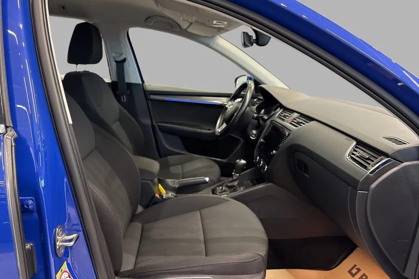 Bilde 4 av Škoda Octavia Stasjonsvogn 2,0 TDI 184HK DSG 4X4 Ambition/Webasto/Navi