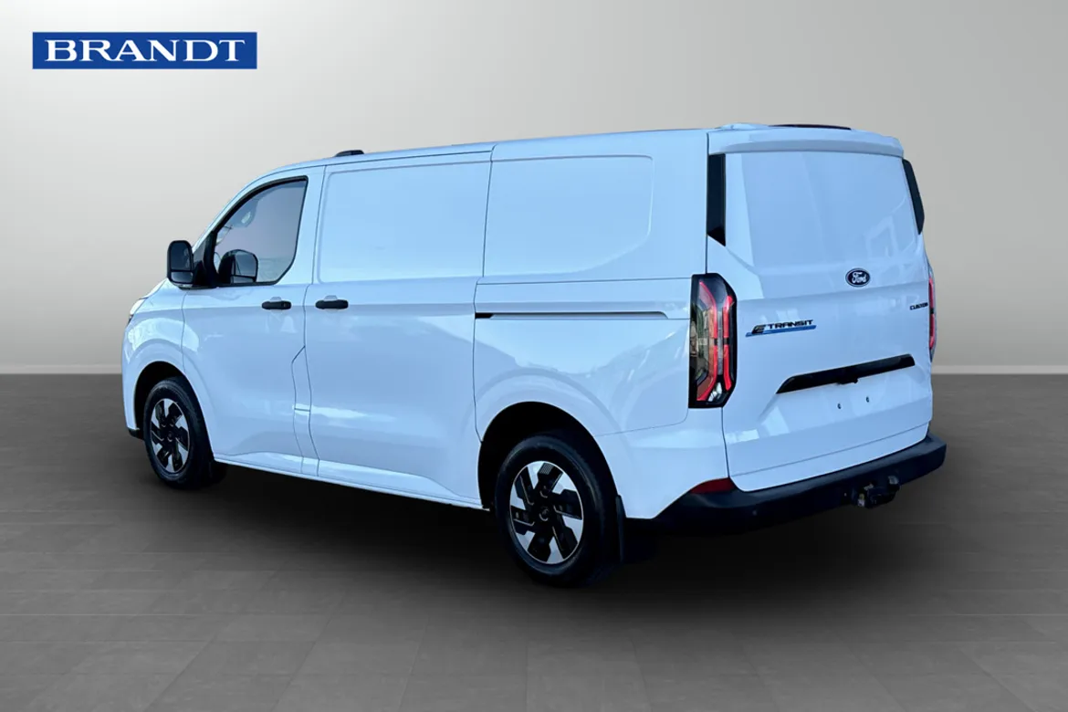Ford E-Transit Custom 320