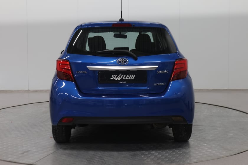 Bilde 3 av Toyota Yaris Hybrid 1.5/Hybrid-Bensin,Automat,R-kam,Navi,Lav-Km