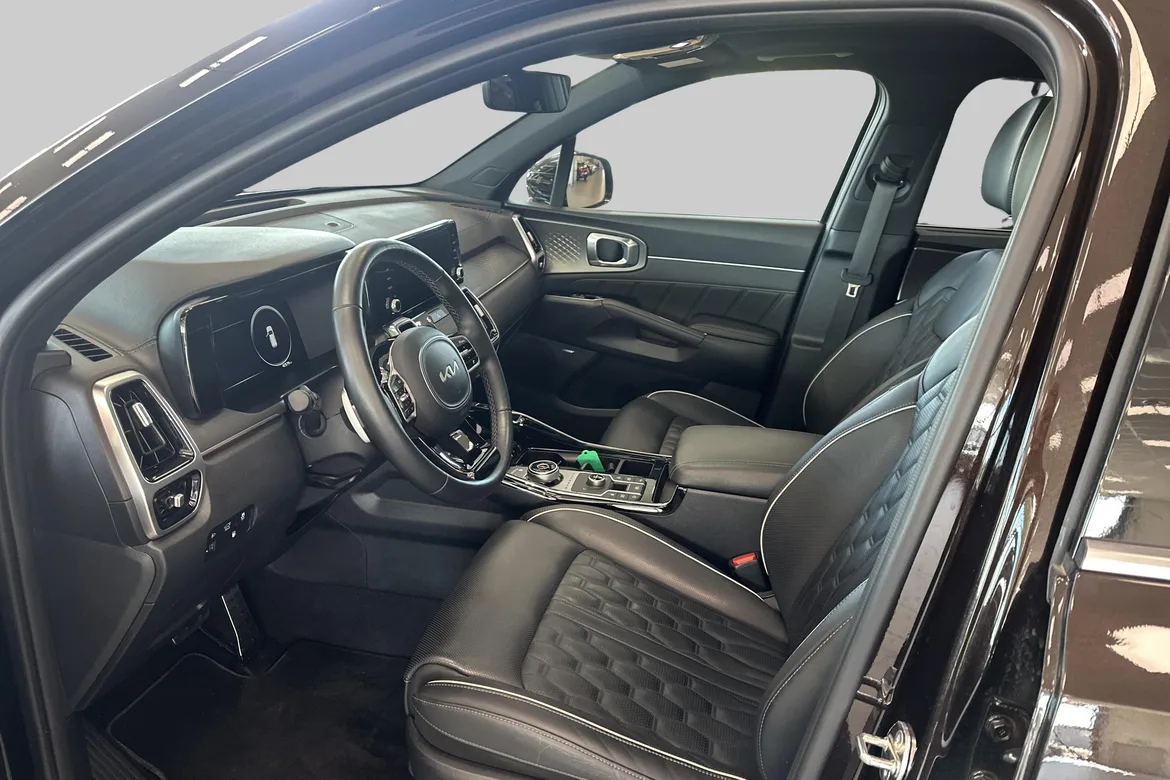 picture of a car