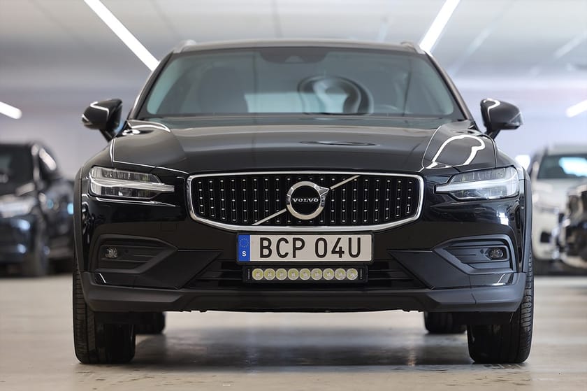 Bild 5 av Volvo V60 Cross Country B4 AWD 197hk Momentum Värmare B-Kamera