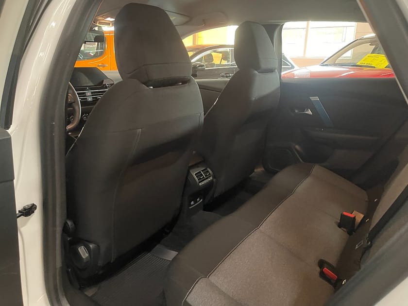 Bild 5 av Citroën ë-C4 e-C4 136 hk ELBIL