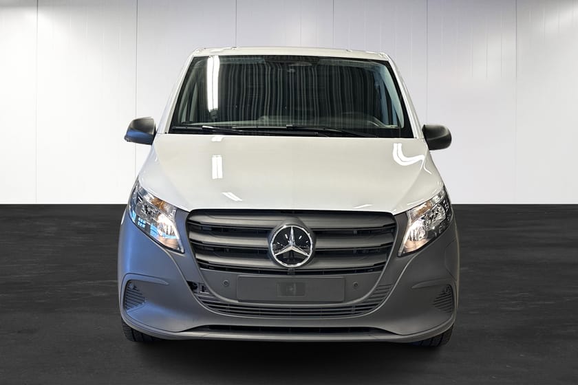 Bild 5 av Mercedes-Benz eVito 112 SKÅP LÅNG | Backkamera | Smartphone